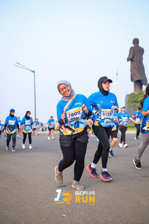Race photo from ISOPlus Run 2024 Jakarta