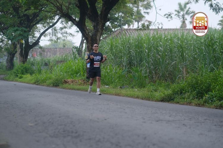Race photo from Kediri Half Marathon 2025