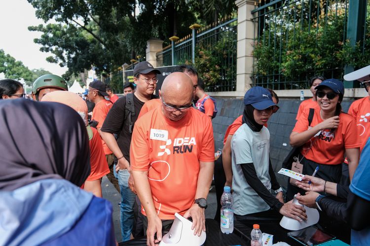 Race photo from NU SKIN RUNNING CLUB