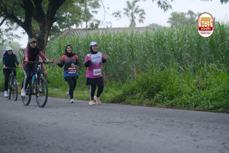 Race photo from Kediri Half Marathon 2025