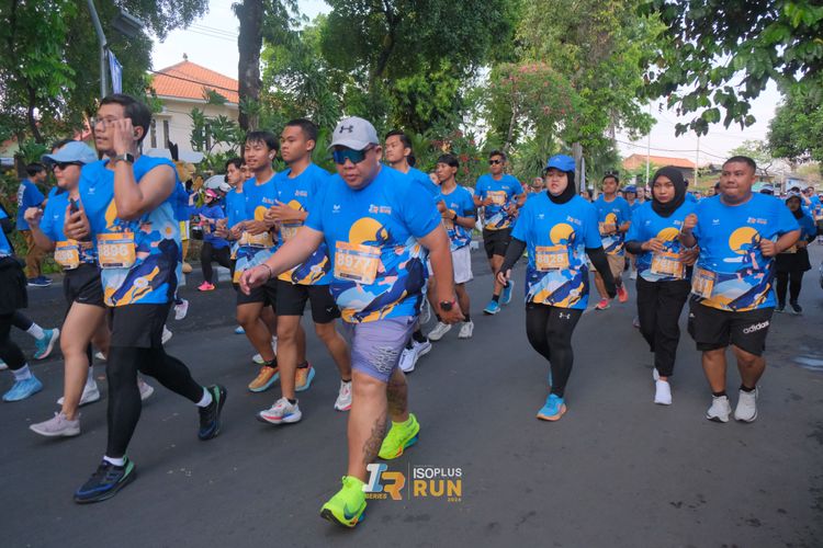 Race photo from Isoplus Run 2024 Surabaya