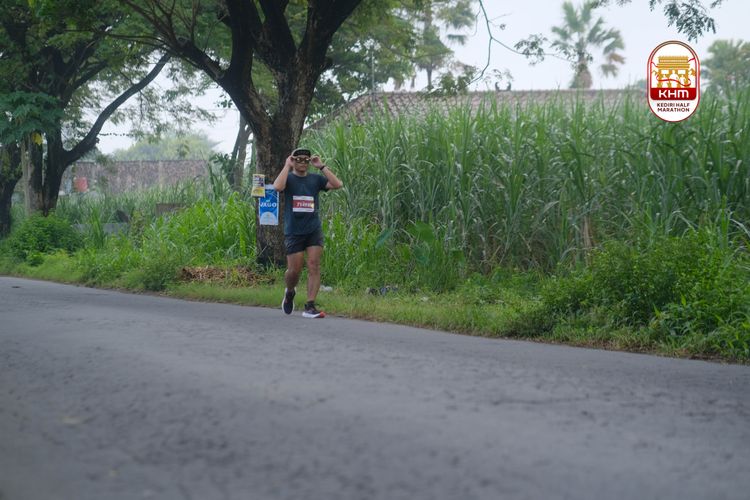 Race photo from Kediri Half Marathon 2025