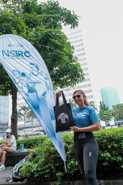 Race photo from NU SKIN RUNNING CLUB