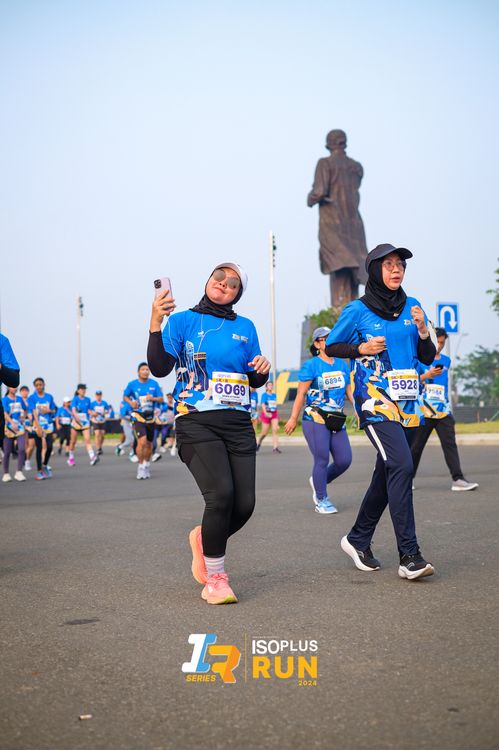 Race photo from ISOPlus Run 2024 Jakarta