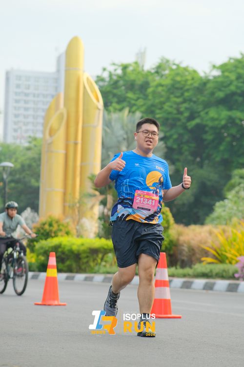Race photo from Isoplus Run 2024 Surabaya