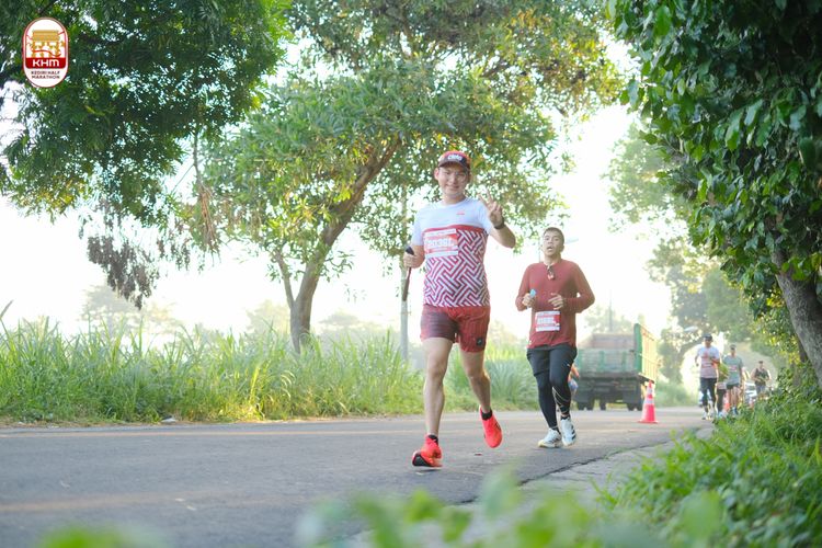 Race photo from Kediri Half Marathon 2024