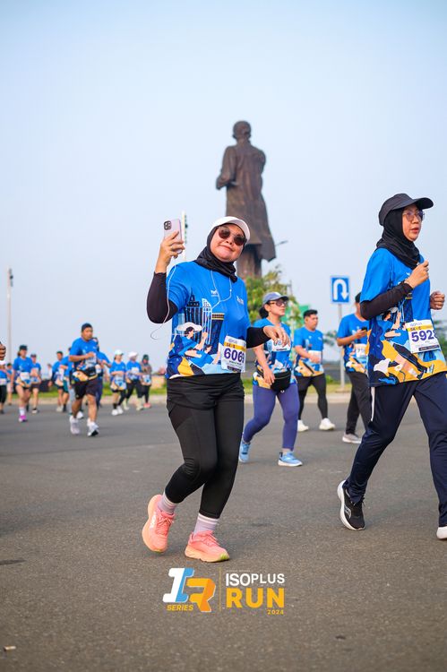 Race photo from ISOPlus Run 2024 Jakarta