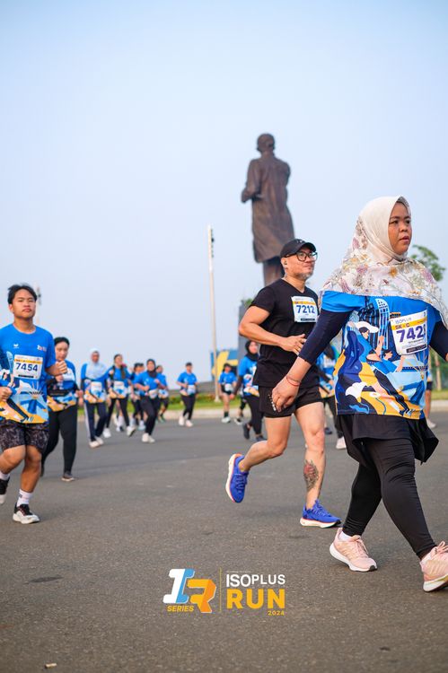 Race photo from ISOPlus Run 2024 Jakarta