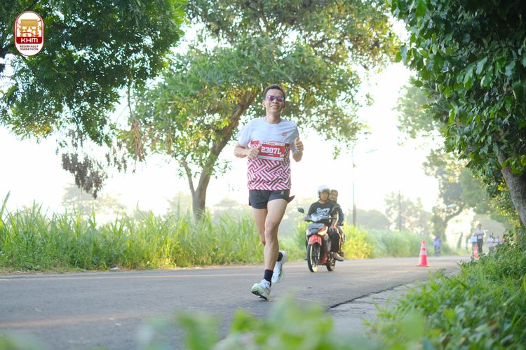 Race photo from Kediri Half Marathon 2024