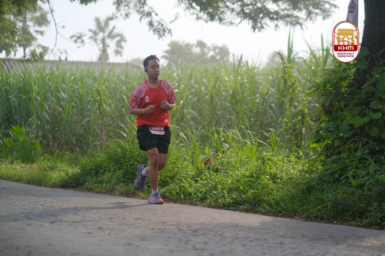 Race photo from Kediri Half Marathon 2025