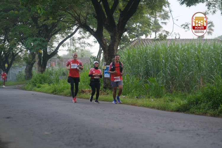 Race photo from Kediri Half Marathon 2025