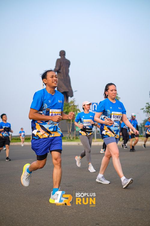Race photo from ISOPlus Run 2024 Jakarta