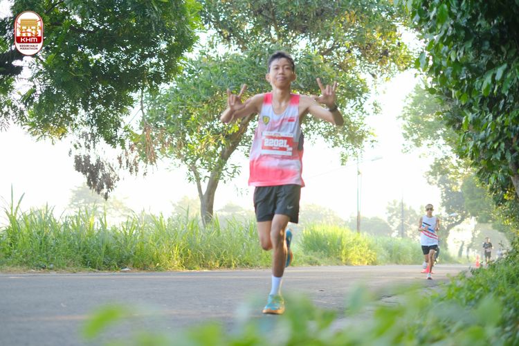 Race photo from Kediri Half Marathon 2024