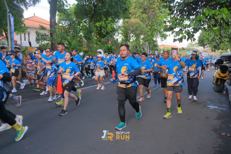 Race photo from Isoplus Run 2024 Surabaya