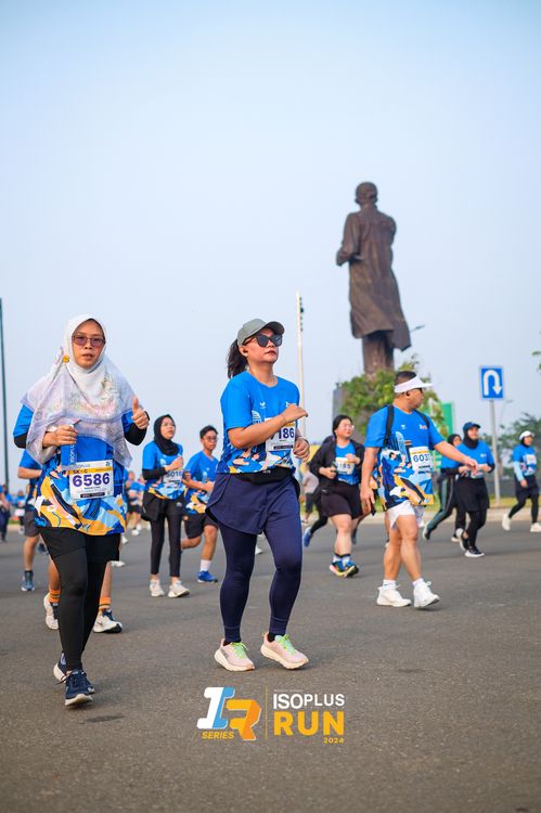 Race photo from ISOPlus Run 2024 Jakarta