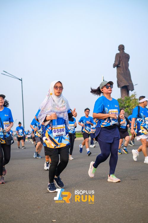 Race photo from ISOPlus Run 2024 Jakarta
