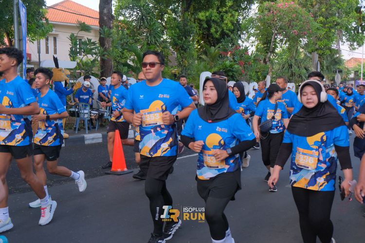 Race photo from Isoplus Run 2024 Surabaya