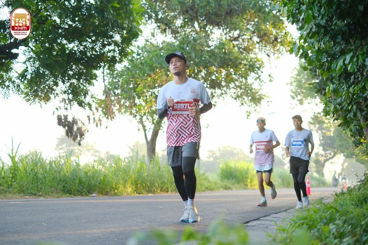 Race photo from Kediri Half Marathon 2024