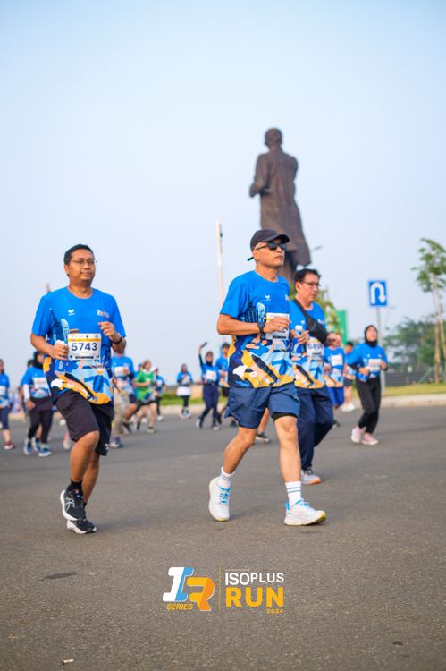 Race photo from ISOPlus Run 2024 Jakarta