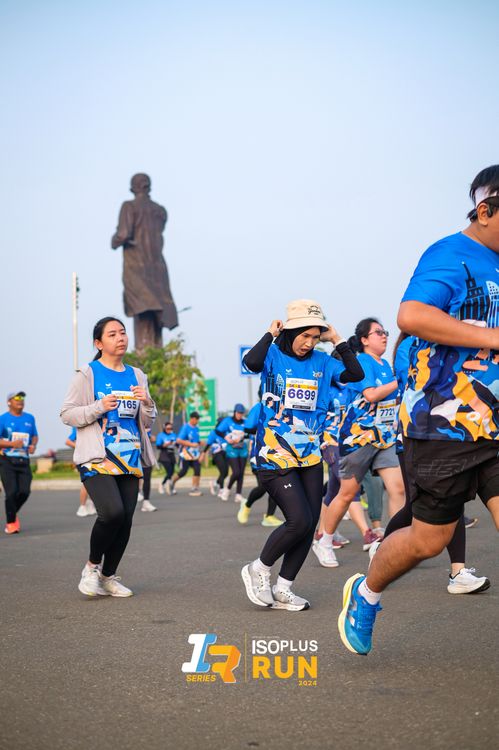 Race photo from ISOPlus Run 2024 Jakarta