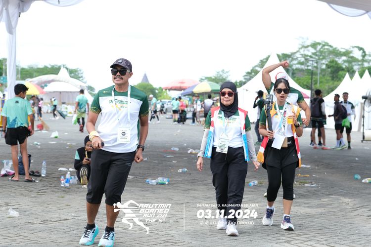 Race photo from Arutmin Borneo Run 2024