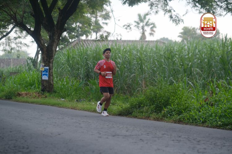 Race photo from Kediri Half Marathon 2025