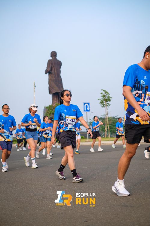 Race photo from ISOPlus Run 2024 Jakarta