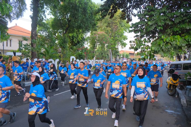 Race photo from Isoplus Run 2024 Surabaya