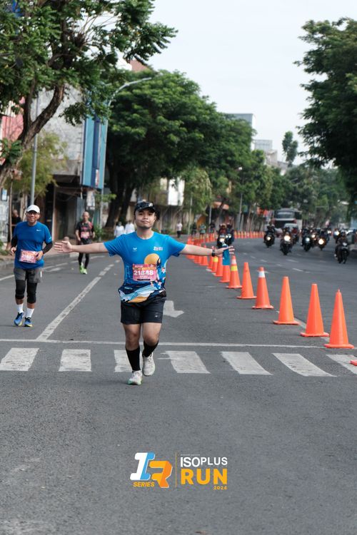 Race photo from Isoplus Run 2024 Surabaya