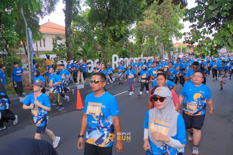 Race photo from Isoplus Run 2024 Surabaya