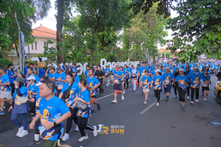 Race photo from Isoplus Run 2024 Surabaya