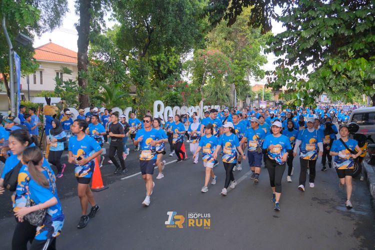 Race photo from Isoplus Run 2024 Surabaya