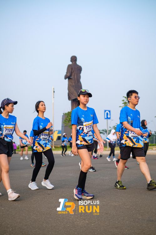 Race photo from ISOPlus Run 2024 Jakarta