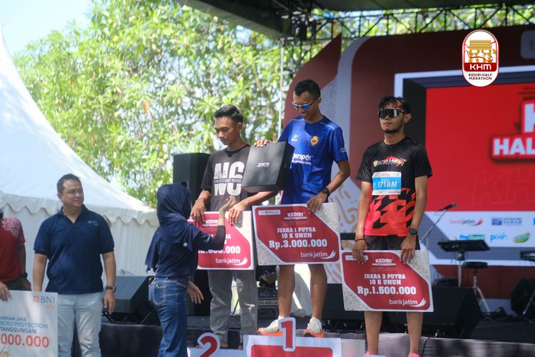 Race photo from Kediri Half Marathon 2025