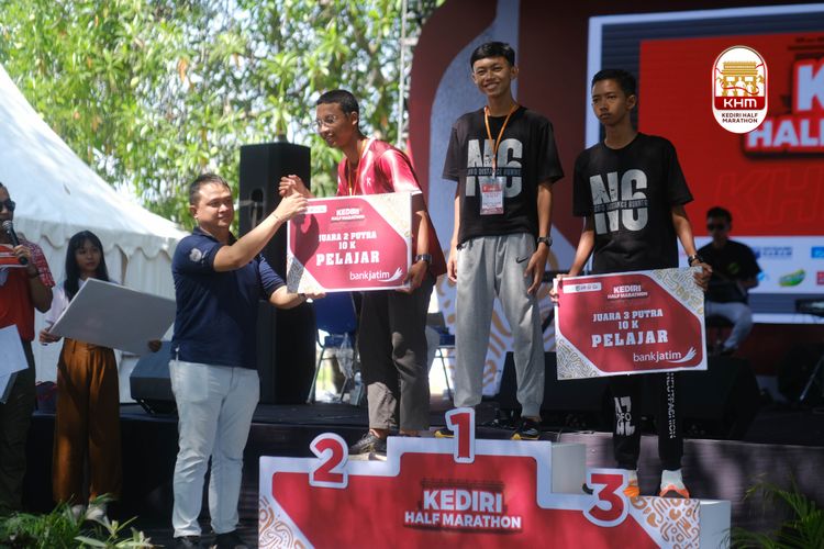 Race photo from Kediri Half Marathon 2025