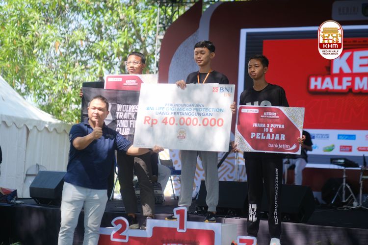 Race photo from Kediri Half Marathon 2025