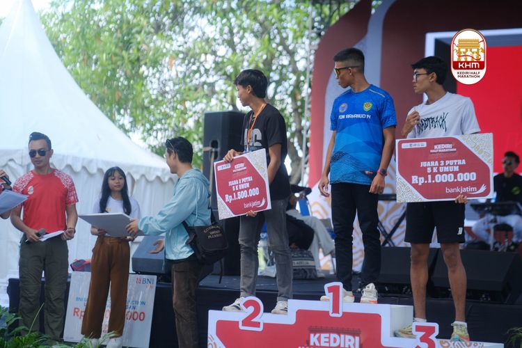 Race photo from Kediri Half Marathon 2025