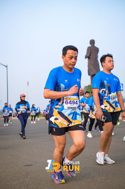 Race photo from ISOPlus Run 2024 Jakarta