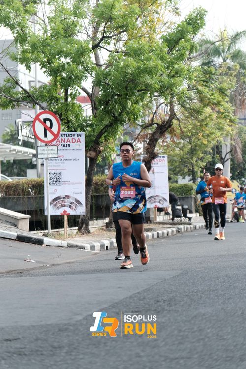 Race photo from Isoplus Run 2024 Surabaya
