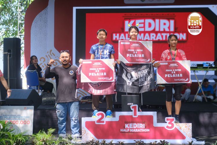 Race photo from Kediri Half Marathon 2025