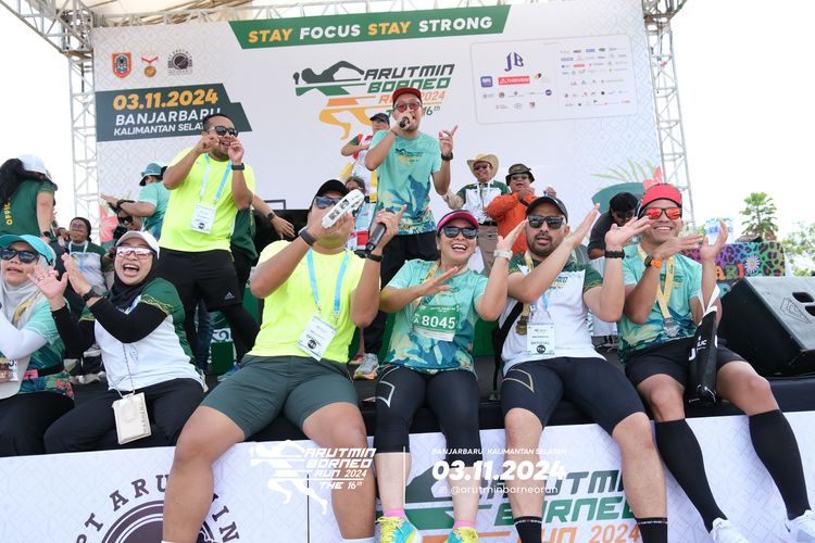 Race photo from Arutmin Borneo Run 2024