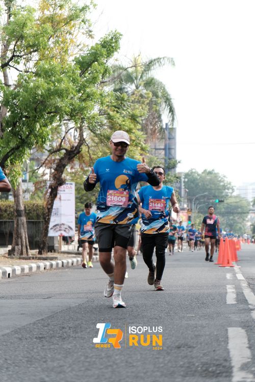 Race photo from Isoplus Run 2024 Surabaya