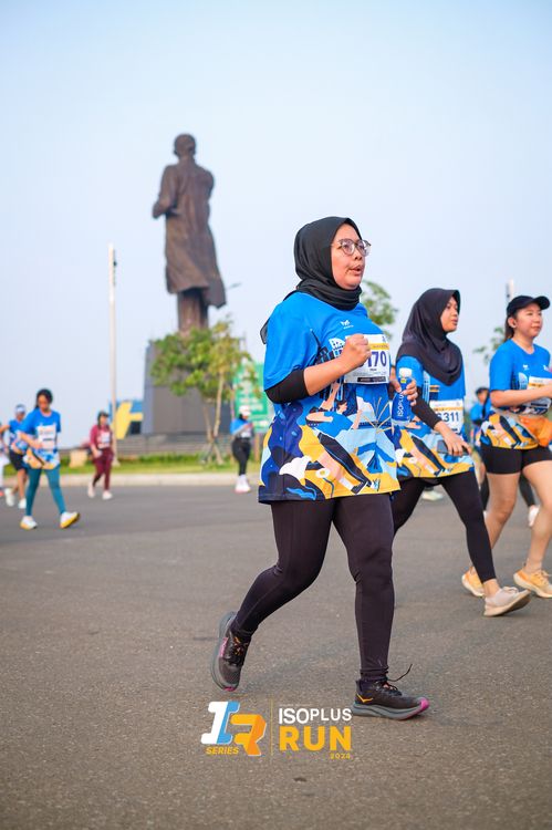 Race photo from ISOPlus Run 2024 Jakarta