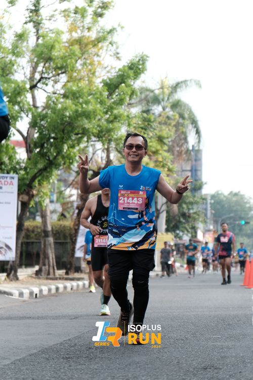 Race photo from Isoplus Run 2024 Surabaya