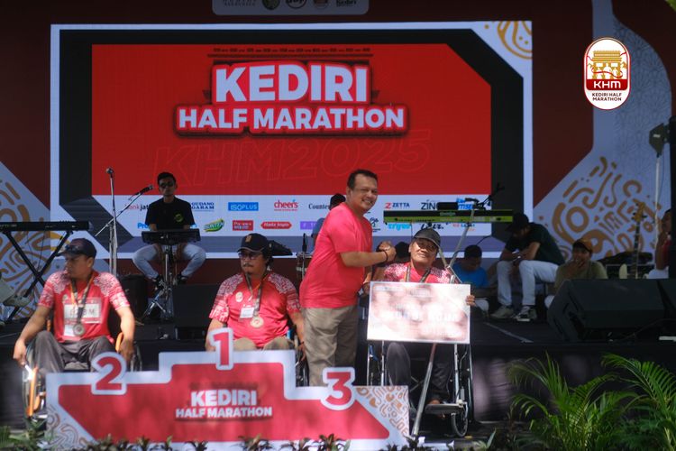 Race photo from Kediri Half Marathon 2025