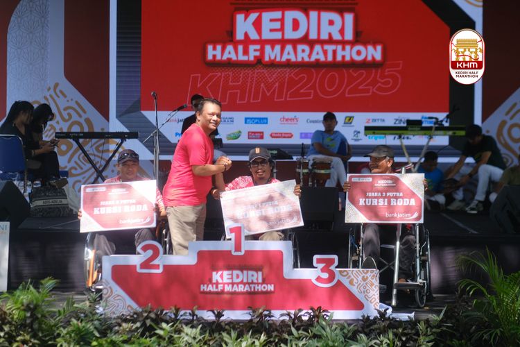 Race photo from Kediri Half Marathon 2025