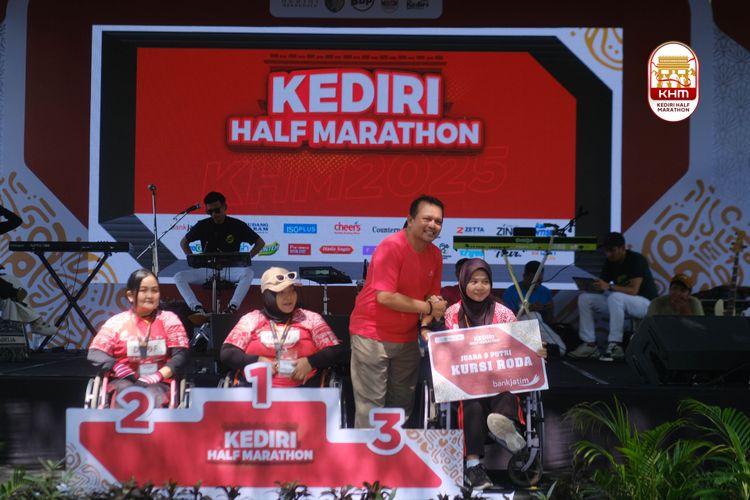 Race photo from Kediri Half Marathon 2025