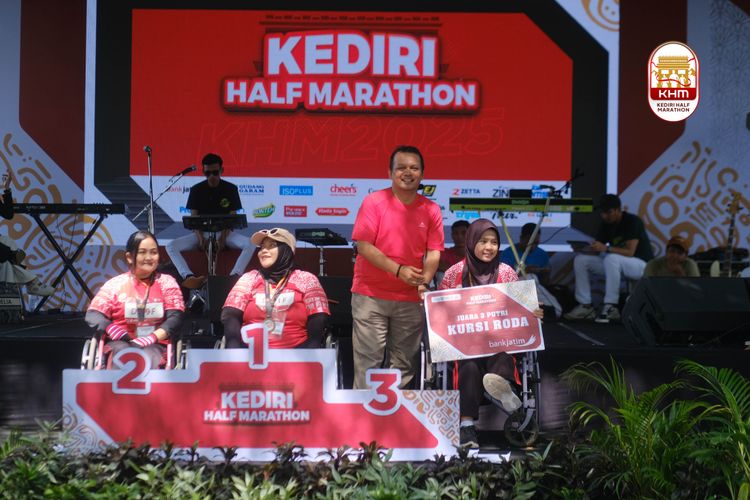 Race photo from Kediri Half Marathon 2025