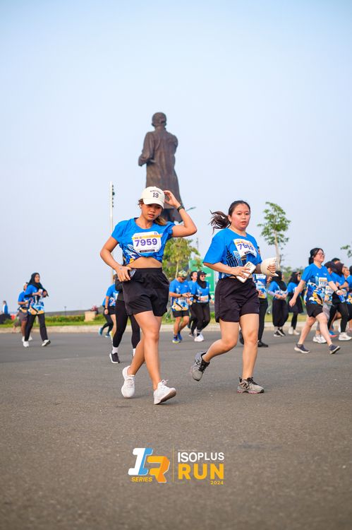 Race photo from ISOPlus Run 2024 Jakarta
