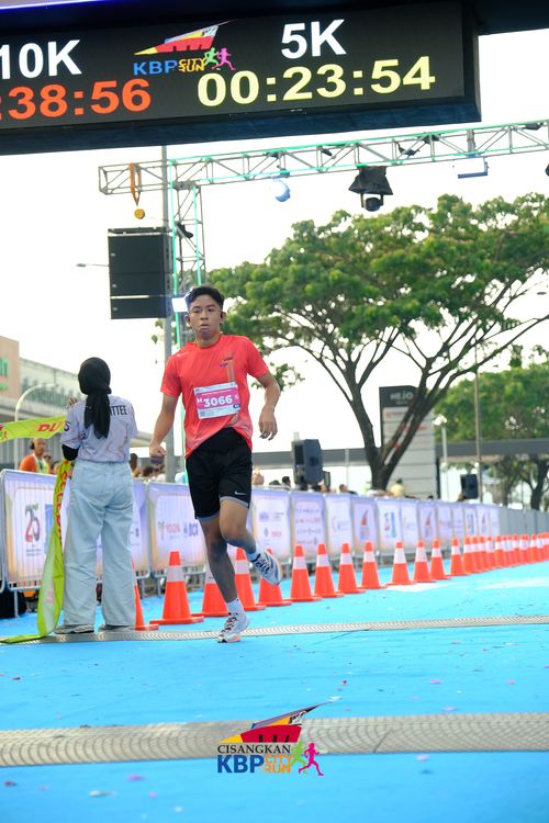 Race photo from CISANGKAN KBP CITY RUN 2025